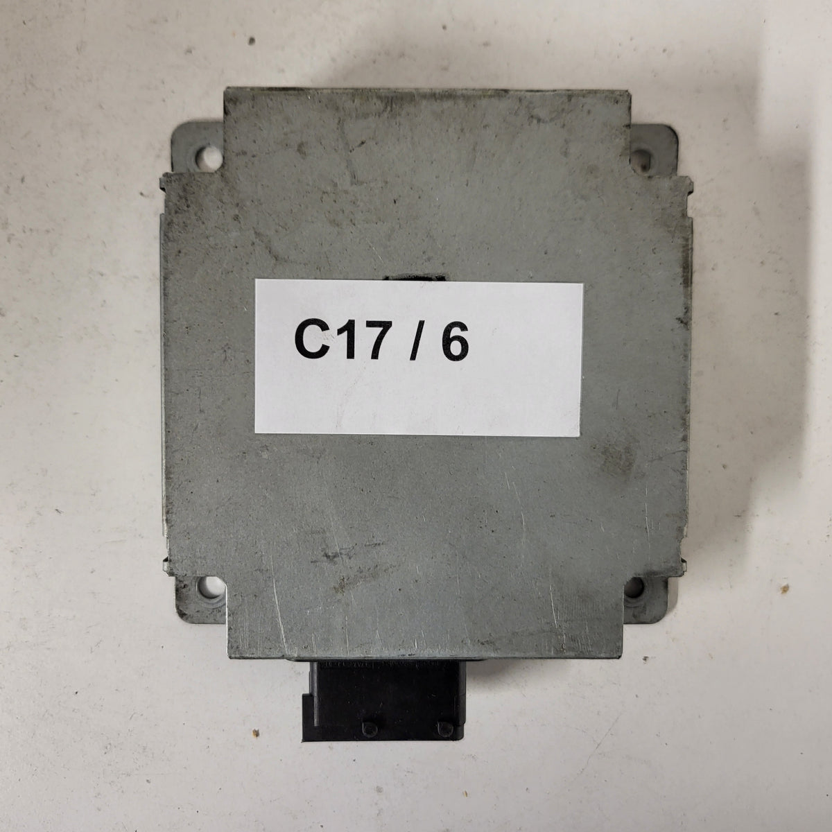 FIAT ALFA ROMEO MODULE ECU / 50520764 / 571950410301 / VSFGA2.01 / RADIO - C17-06 - 3