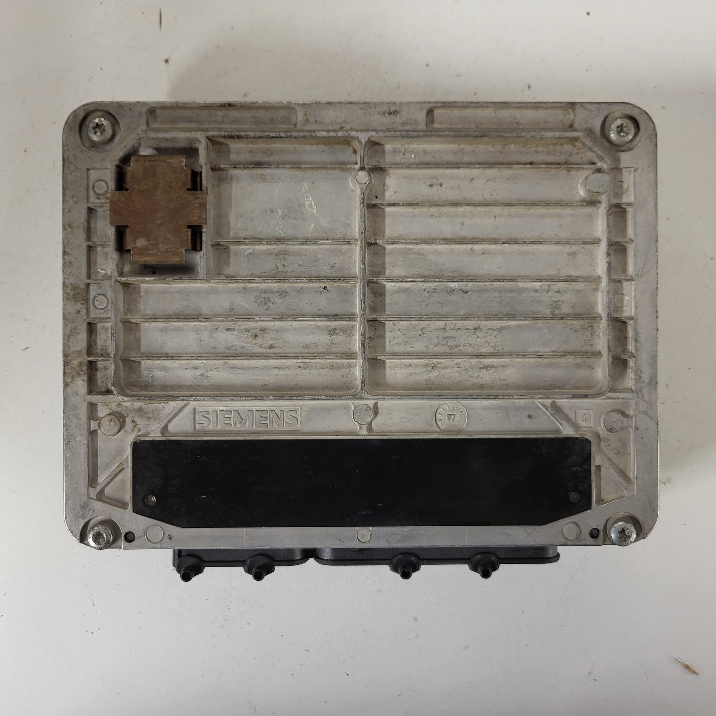 ŠKODA FELICIA ECU / 047906030C / 5WP4208 / SIEMENS
