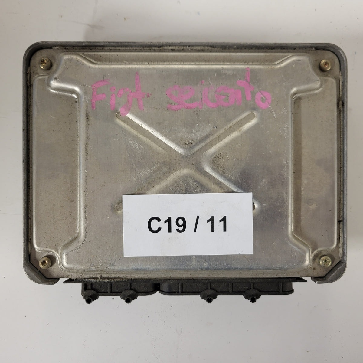 Fiat Seicento 600 ECU / 55187372 / IAW4AF.M9 / 61600.627.05 / MAGNETI MARELLI - C19-11 - 3