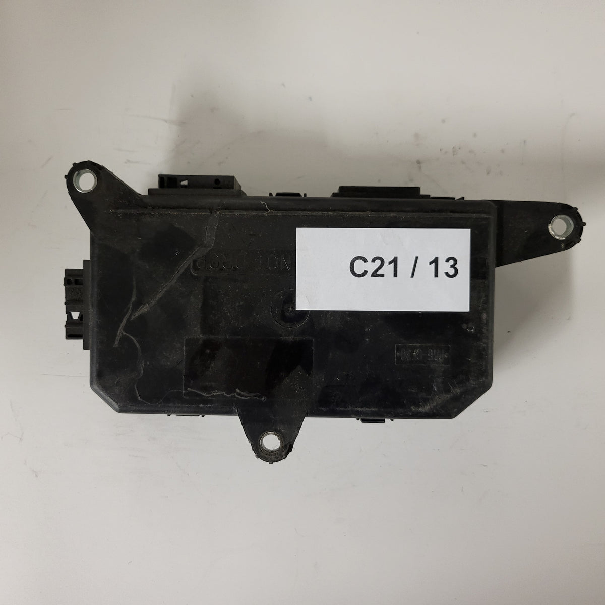 FIAT STILO CENTRALINA PORTA ANT DX ECU / 51711369 / 206135 / - C21-13 - 3