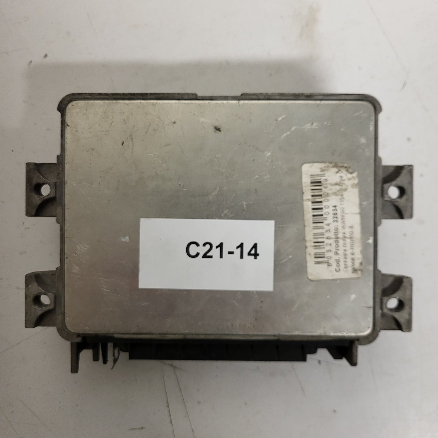 FIAT 500 0.9 ECU / IAW 6F.S0 / 7754649 / 61602.012.04 / MAGNETI MARELLI