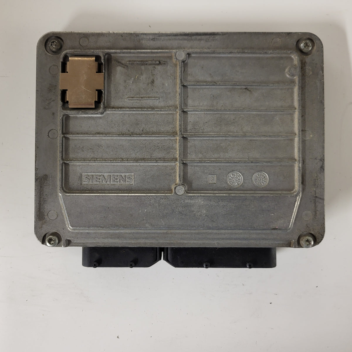 ŠKODA FABIA ECU / 047906033C / 5WP44199 07 / SIMOS 3PA / SIEMENS - C21-15 - 3