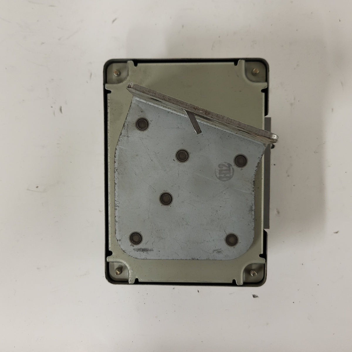 NISSAN NAVARA PATHFINDER ECU / A58-000 XC8 / 33084 3K01A / HITACHI - C24-08 - 3