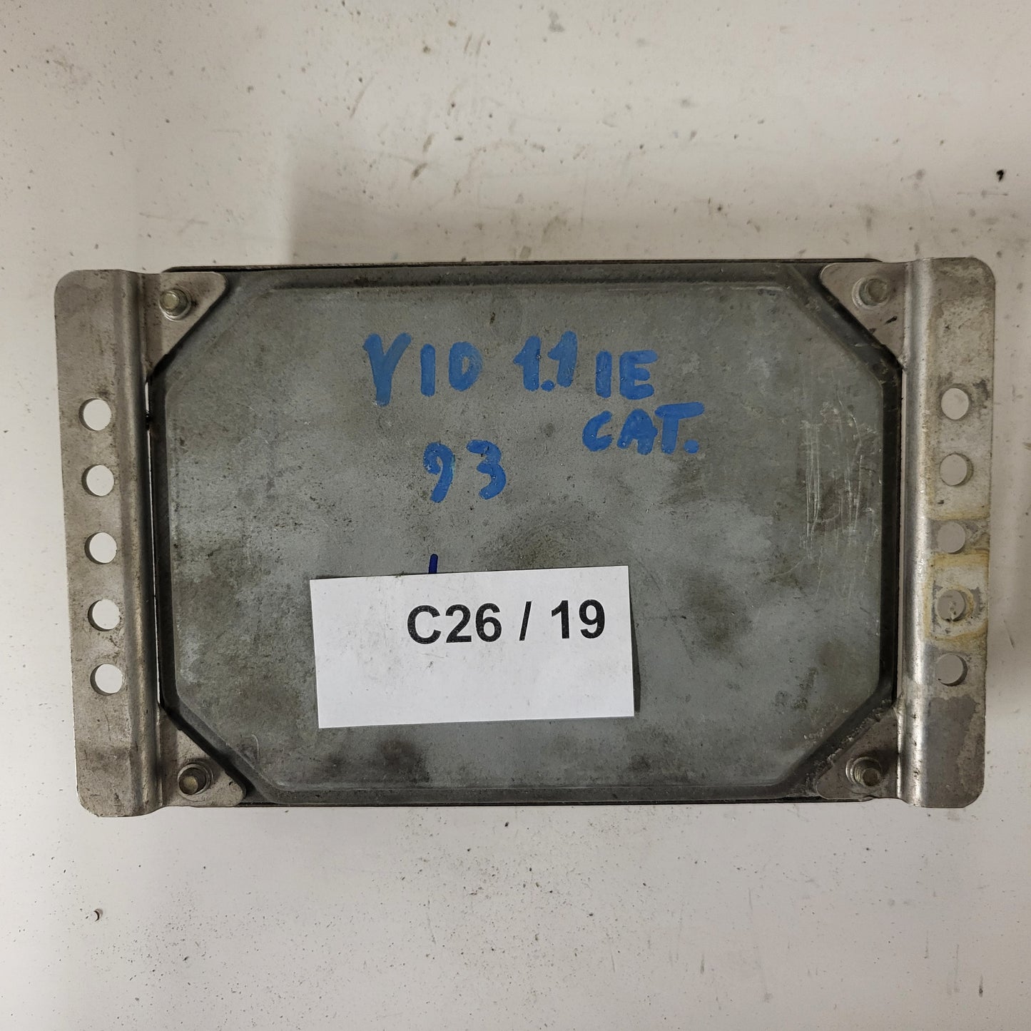 LANCIA Y10 ECU / 0261200716 / BOSCH