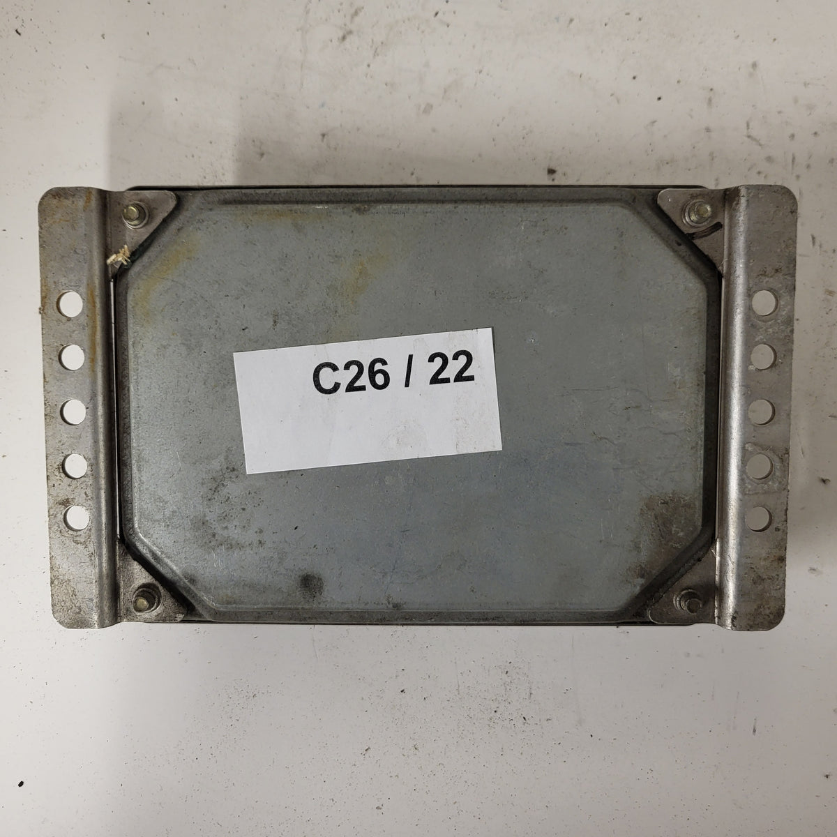 LANCIA Y10 ECU / 0261200716 / BOSCH - C26-22 - 3