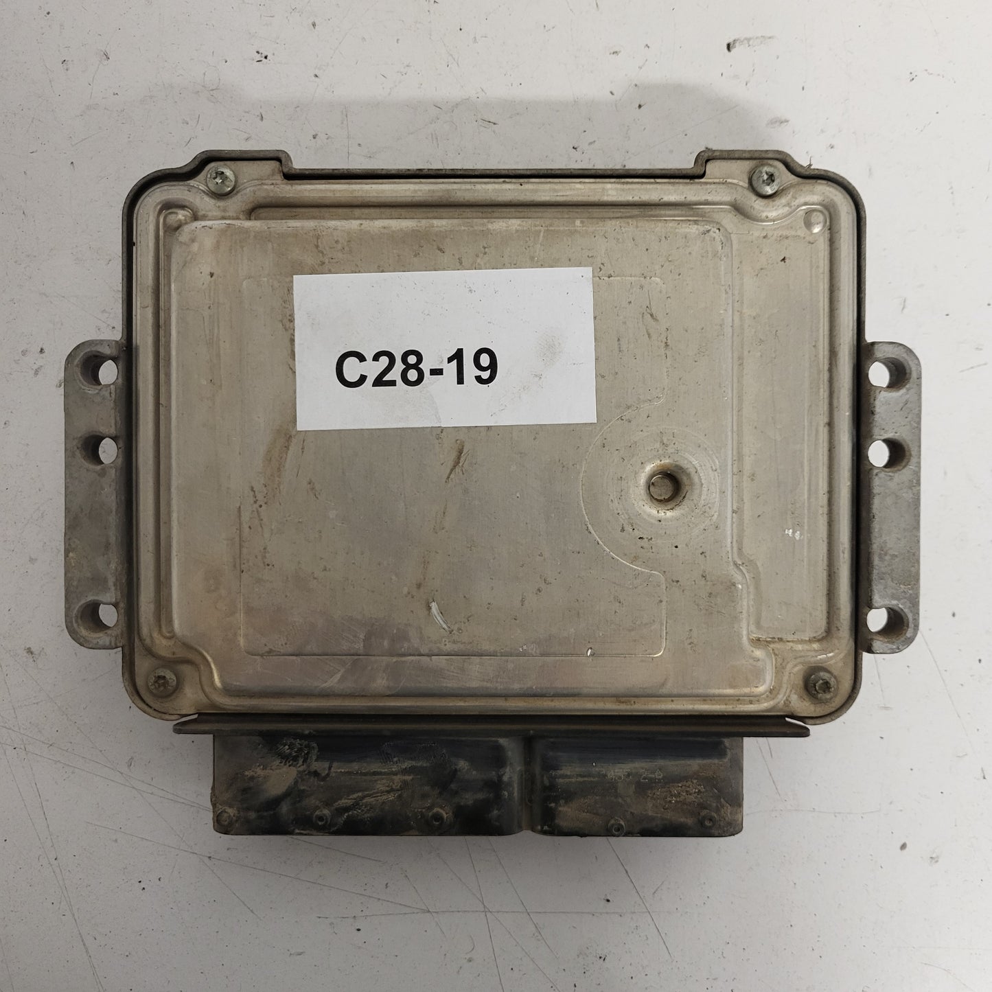 OPEL ASTRA H 1.9 ECU / 0281012548 / 55198921 / BQ / BOSCH