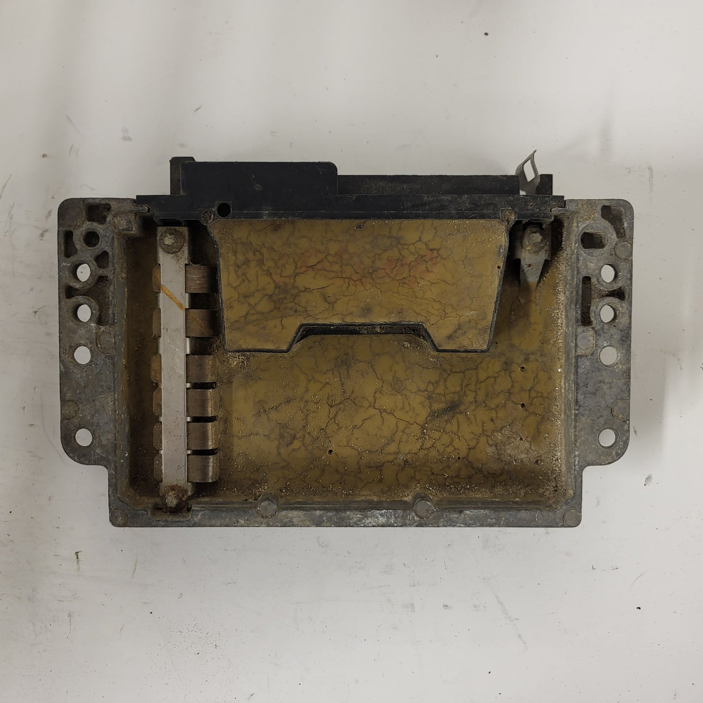 Renault Laguna ECU / S113717205D / HOM7700863477 / 7700102299 / SIEMENS
