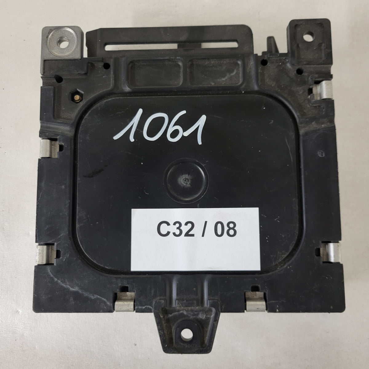 FIAT LANCIA CROMA THEMA ECU / 0280000324 / BOSCH - C32-08 - 3