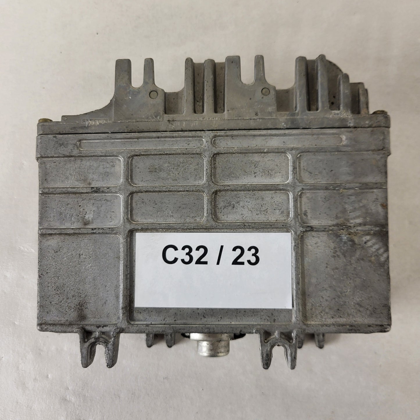 VW LUPO POLO AROSA ECU / 030906027E / 0261203932 / BOSCH