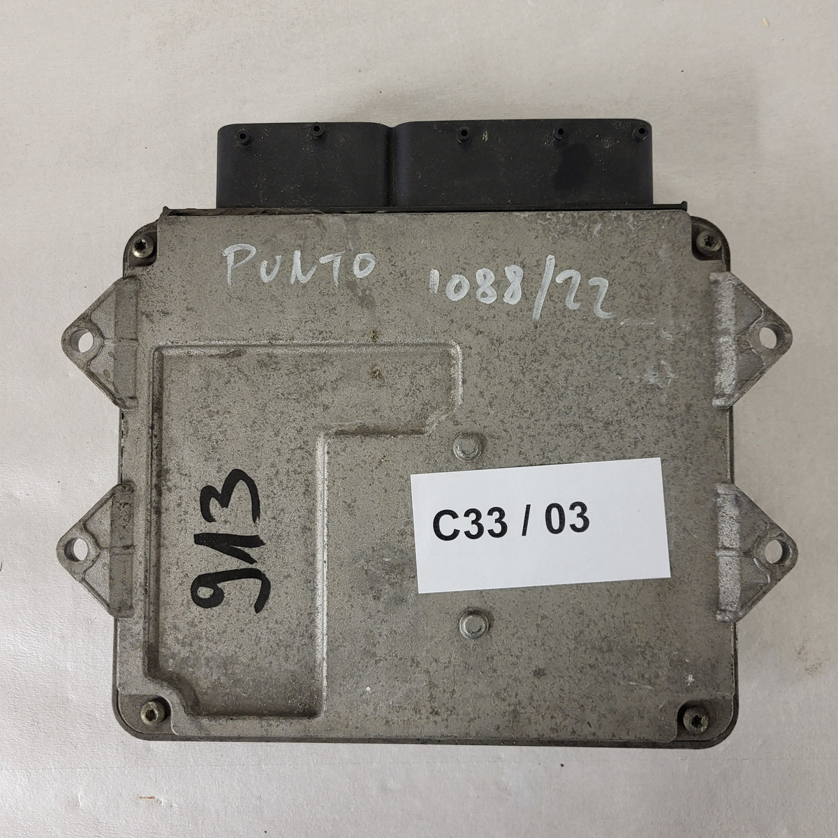 Fiat Punto 1.3 ECU / 55186608 / MJD 6JF.P3 / HW01B / MAGNETI MARELLI - C33-03 - 3