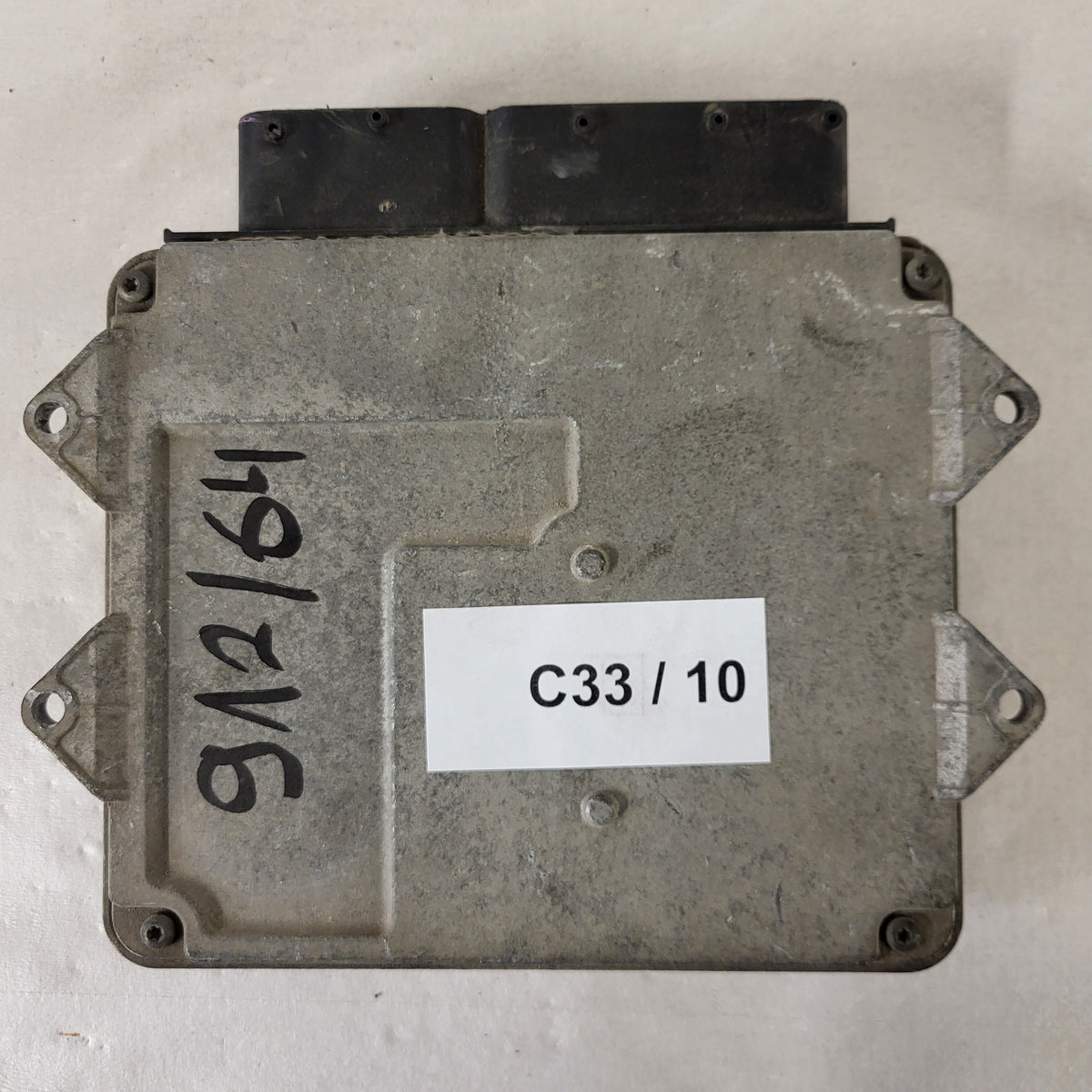 FIAT PUNTO ECU / MJD 6JF.P3 / 55195817 / HW1BM / 71600.053.00 / MAGNETI MARELLI - C33-10 - 3