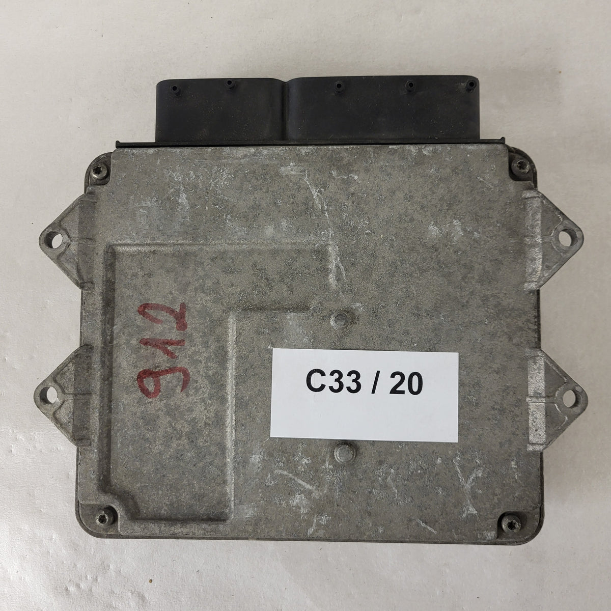 FIAT PUNTO ECU / MJD 6JF.P3 / 55195817 / HW1BM / 71600.053.00 / MAGNETI MARELLI - C33-20 - 3