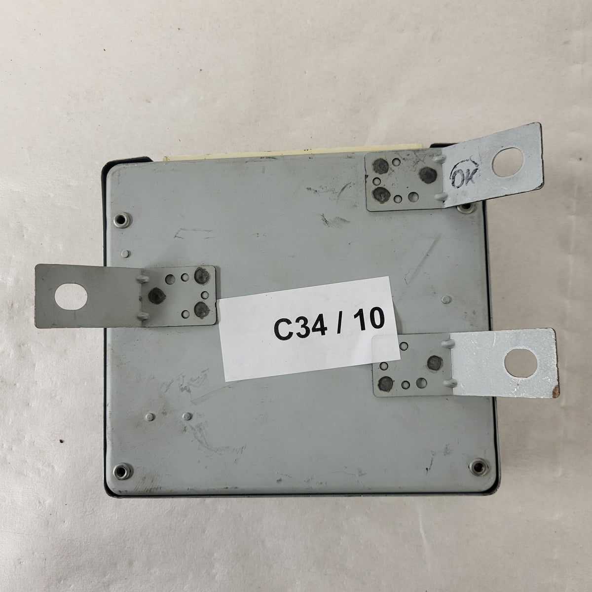 Hyundai ECU / 39110-02743 / S02808263 / CE6 - C34-10 - 3