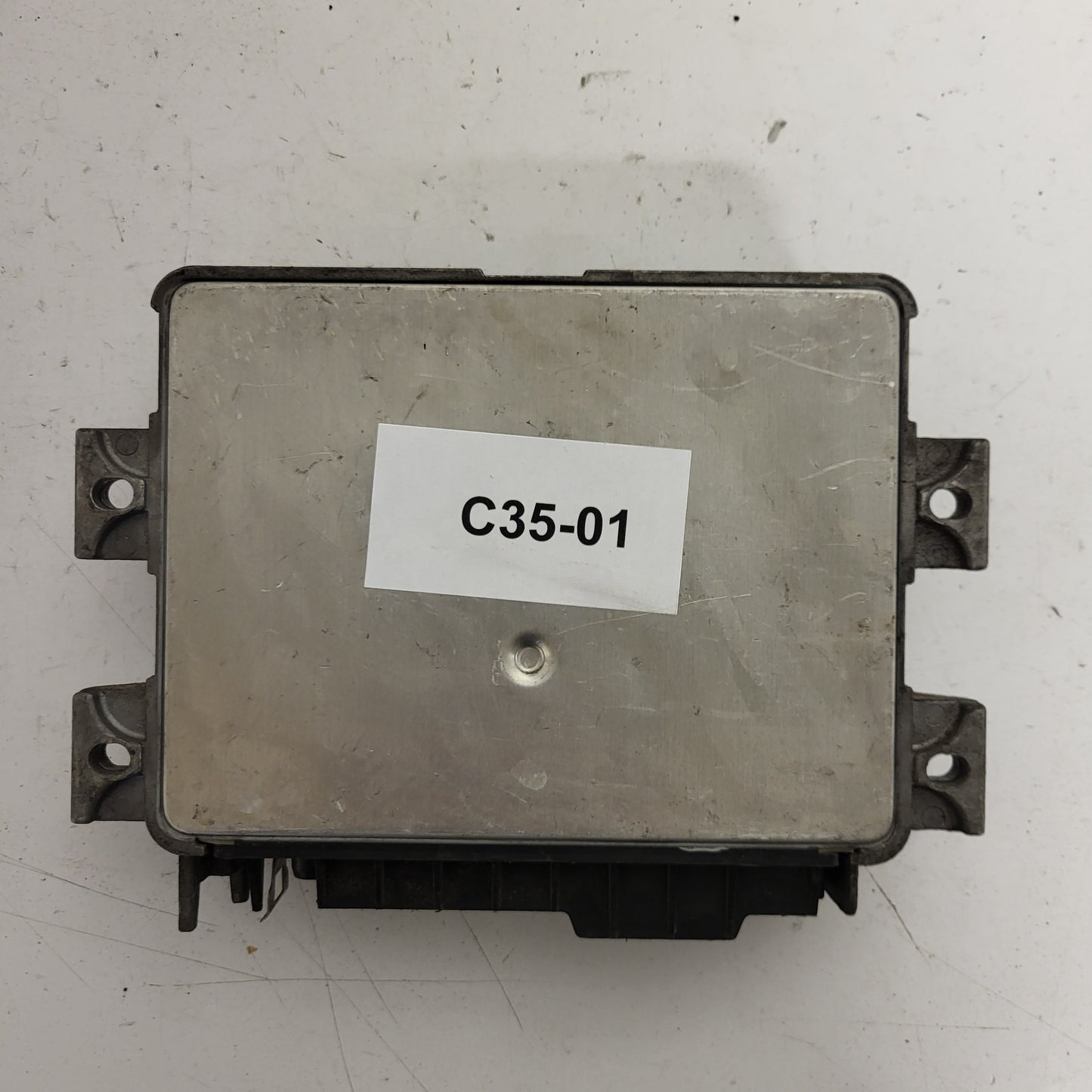 LANICA YPSILON Y ECU / IAW 18FD.5Y / 46550685 / 61600.441.00 / MAGNETI MARELLI