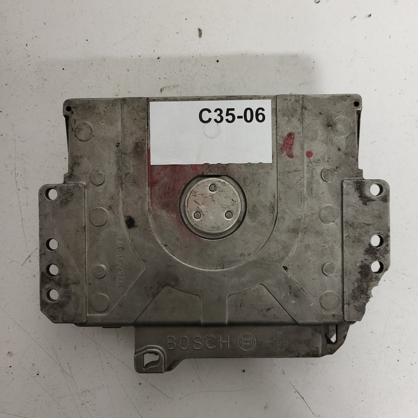 Peugeot 106 Citroen Saxo 1.1 ECU / 0261203736 / 96203998980 / MA3.1 / BOSCH