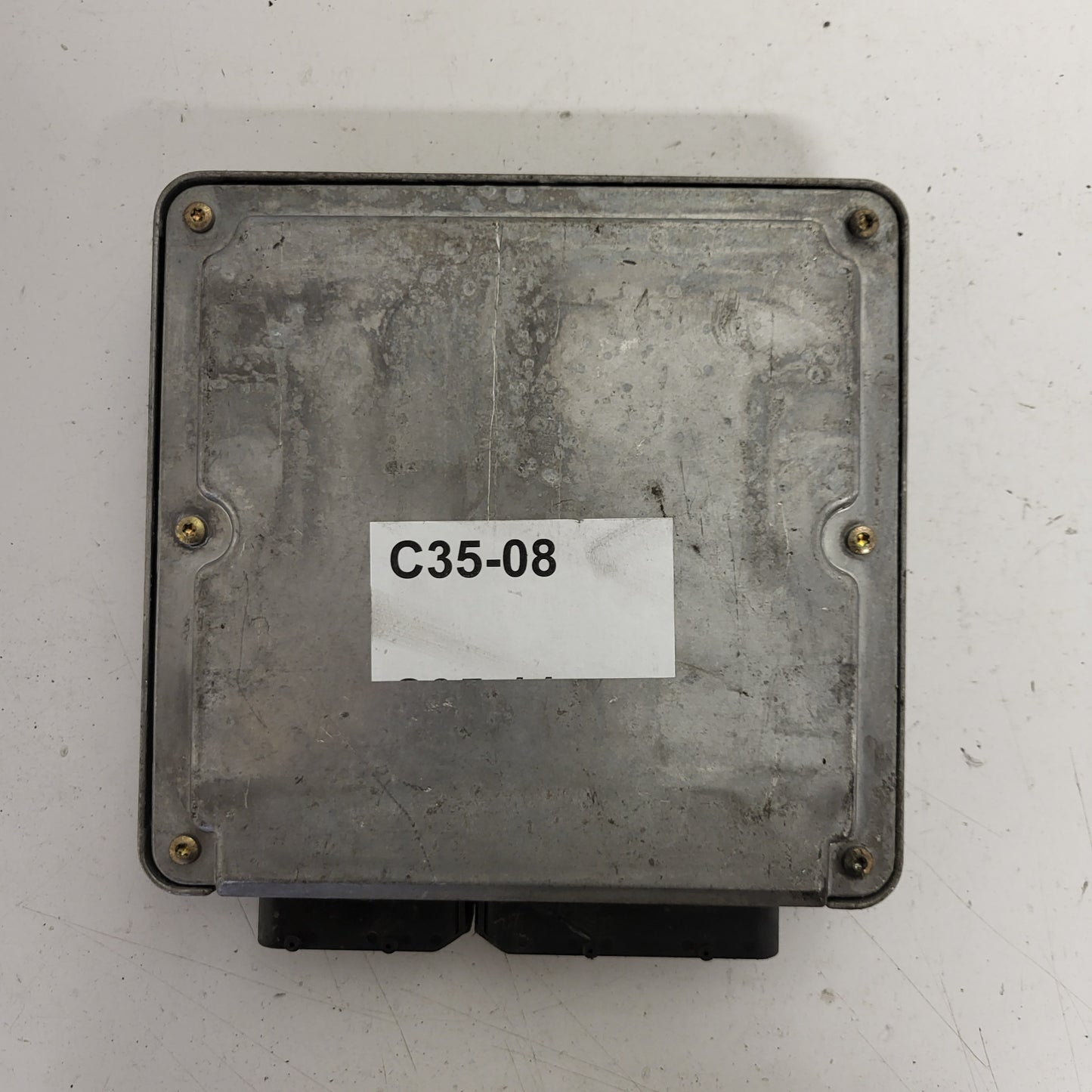 VW GOLF ECU / 038906019AM / 0281010091 / BOSCH