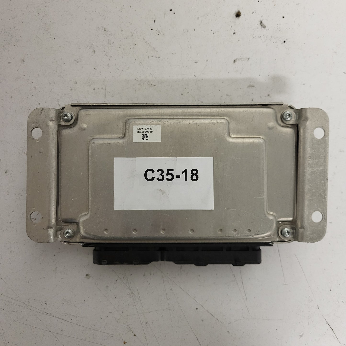 DR DR5 1.6 ECU / 0261B07710 / T11-3605010HA / ME7.9.7 / BOSCH