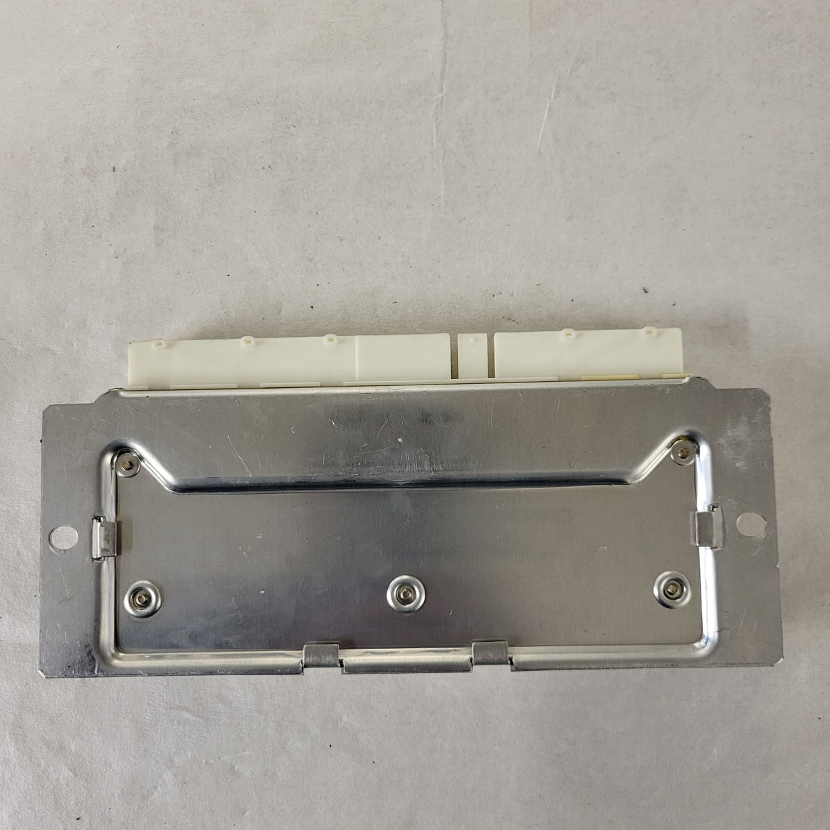 Mercedes C W202 ASR MODULE ECU / 0195453132 / 10.0946-1521.4 / ATE - C36-08 - 3
