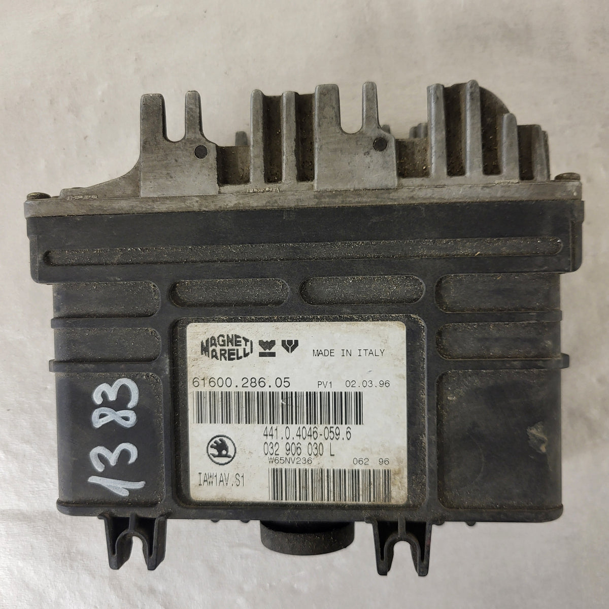 ŠKODA FELICIA ECU / 032906030L / IAW 1AV.S1 / 61600.286.05 / MAGNETI MARELLI - C36-09 - 3