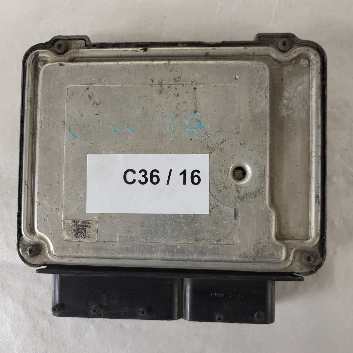 Fiat Croma 1.9 ECU / 0281012961 / 51804784 / / BOSCH - C36-16 - 3