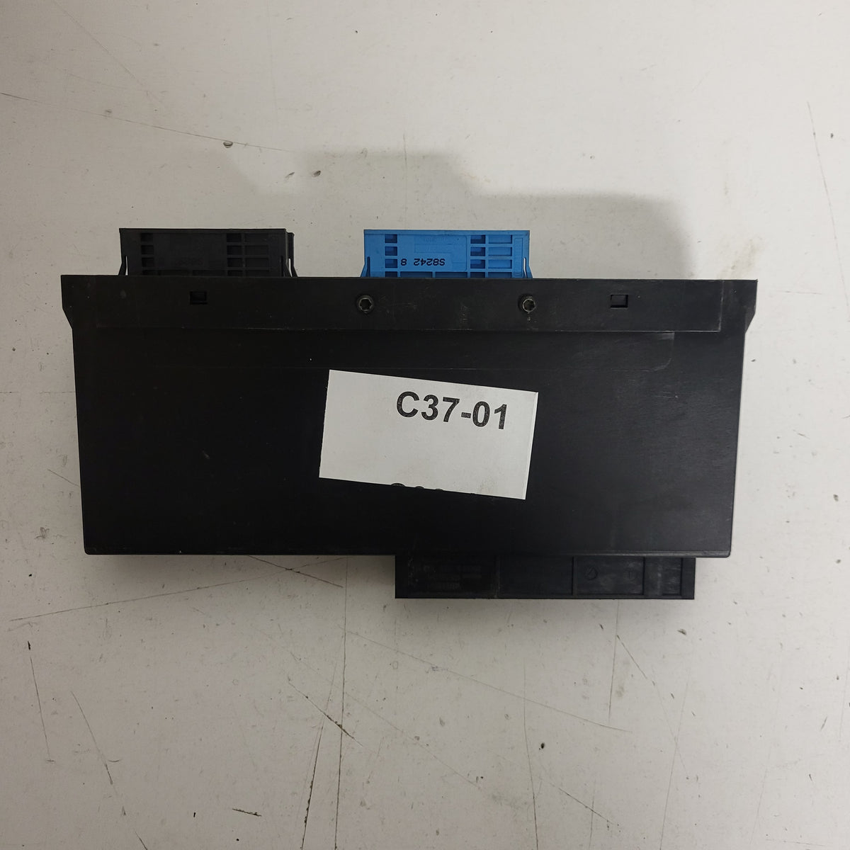 BMW 1 3 E90 E87 BODY COMPUTER ECU / 6955004 / 6135 6955004 / 61356955004 - C37-01 - 3
