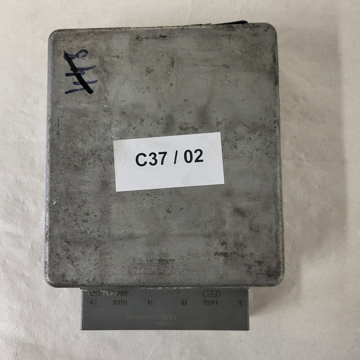 Ford ECU / 2S4A-12A650-MA / 2S4A12A650MA / MAKO / DPC-658 / PCM / VISTEON - C37-02 - 3