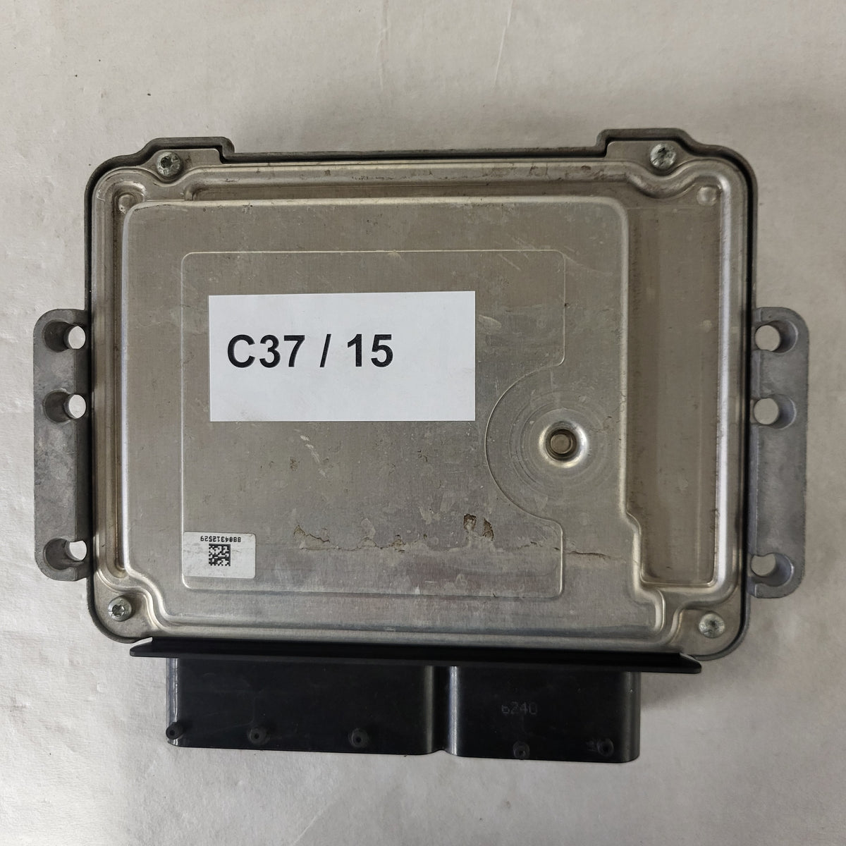 FIAT BRAVO 2 1.6 MULTIJET / 0281016196 / 51852323 / BOSCH - C37-15 - 3