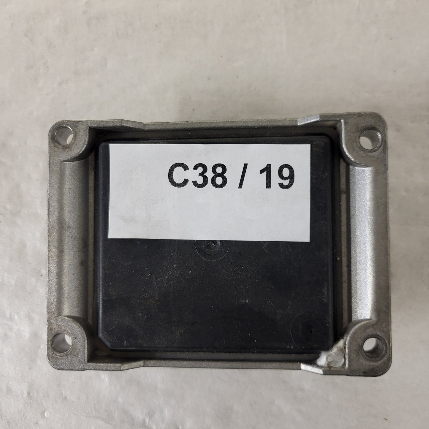 Fiat LANCIA ECU / 0261208205 / 00552088560 / ME73H4F020 / ME73 / BOSCH