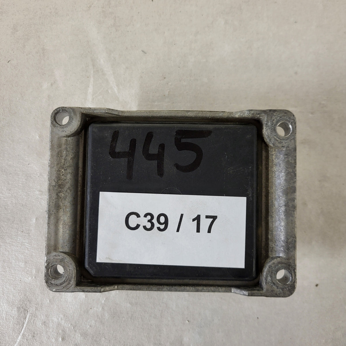 Opel AGILA ECU / 0261207964 / 55350550 / SB - C39-17 - 3