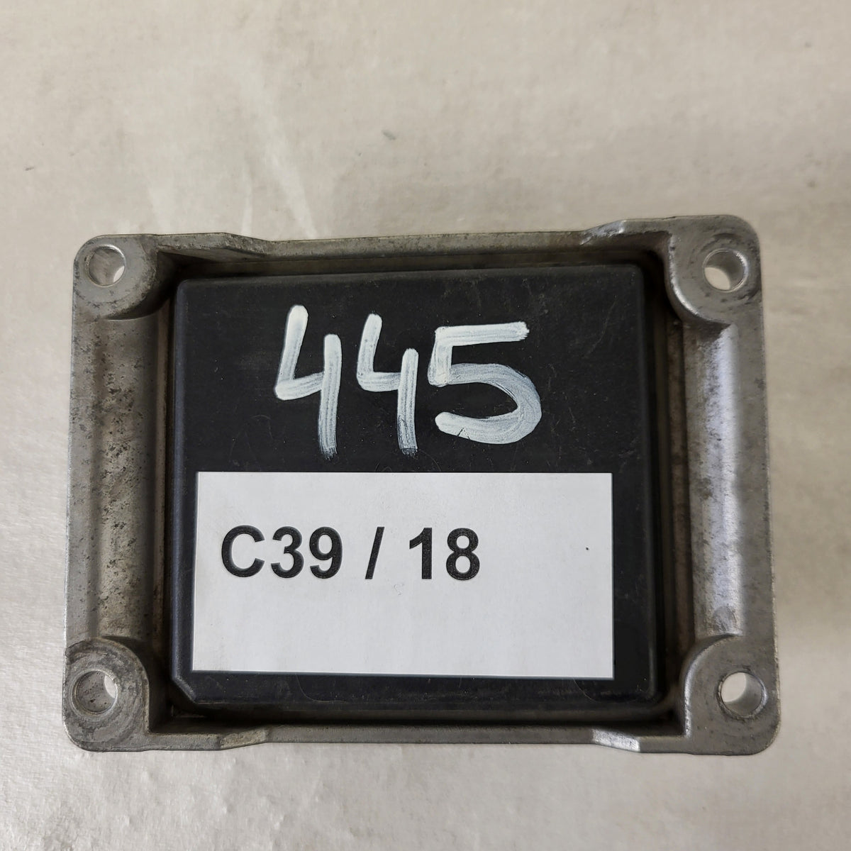 Opel AGILA ECU / 0261207964 / 55350550 / SB - C39-18 - 3