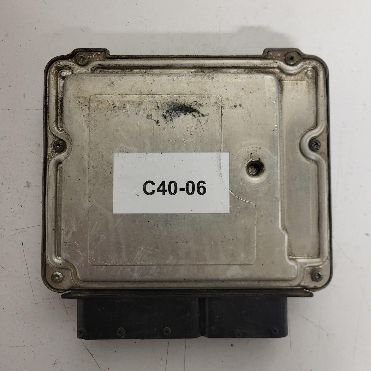 ALFA ROMEO ECU / 0281011429 / 55198811 / BOSCH - C40-06 - 3