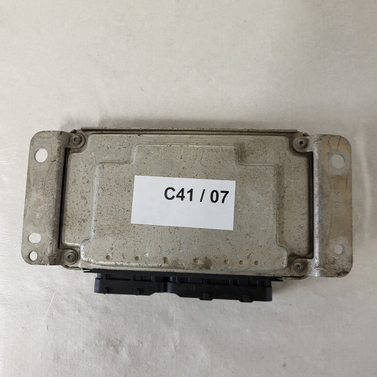 Citroen C1 TOYOTA AYGO 107 ECU / 0261208702 / 89661-0H022 / BOSCH - C41-07 - 3
