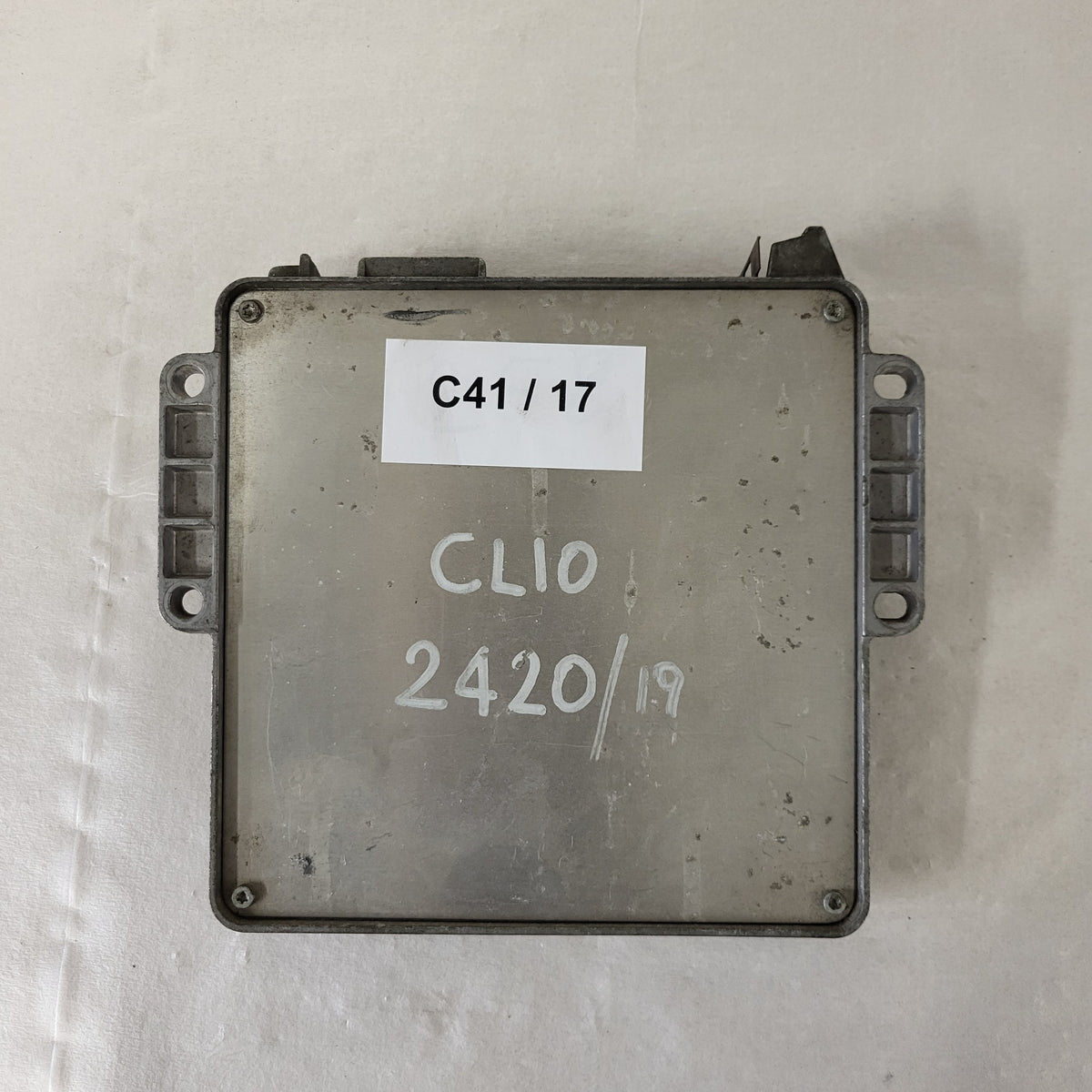 RENAULT ECU / 7700108455 / HOM7700868295 / 7700108487 / 21649273-0 - C41-17 - 3