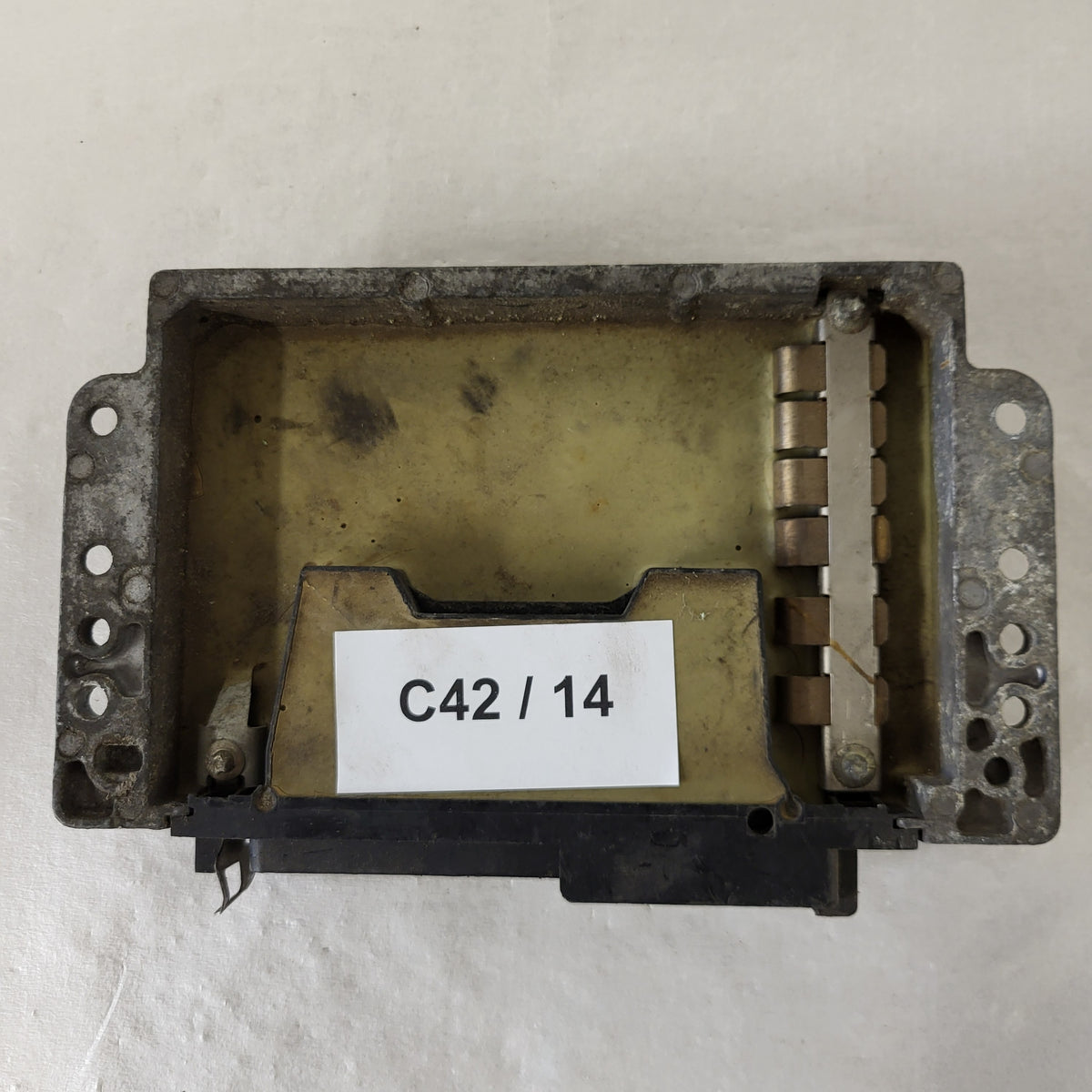 Renault ECU / S115300202A / HOM7700875745 / 7700105980 / S115300202 / SIEMENS - C42-14 - 3