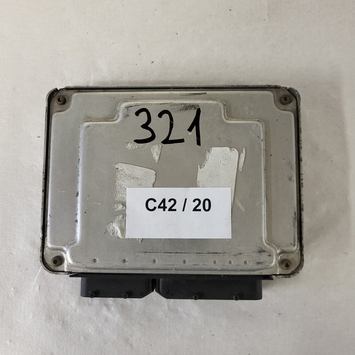 VW VAG POLO GOLF ECU / 045906019C / 0281010697 / EDC15P+ / BOSCH - C42-20 - 3