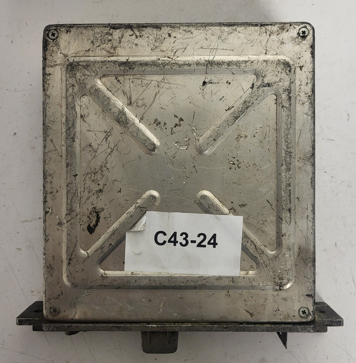 LANCIA FIAT ECU / IAW 046/01 / WF46.07/10A-M4 / WF46.07 / 10A-M4 / WEBER - C43-24 - 3