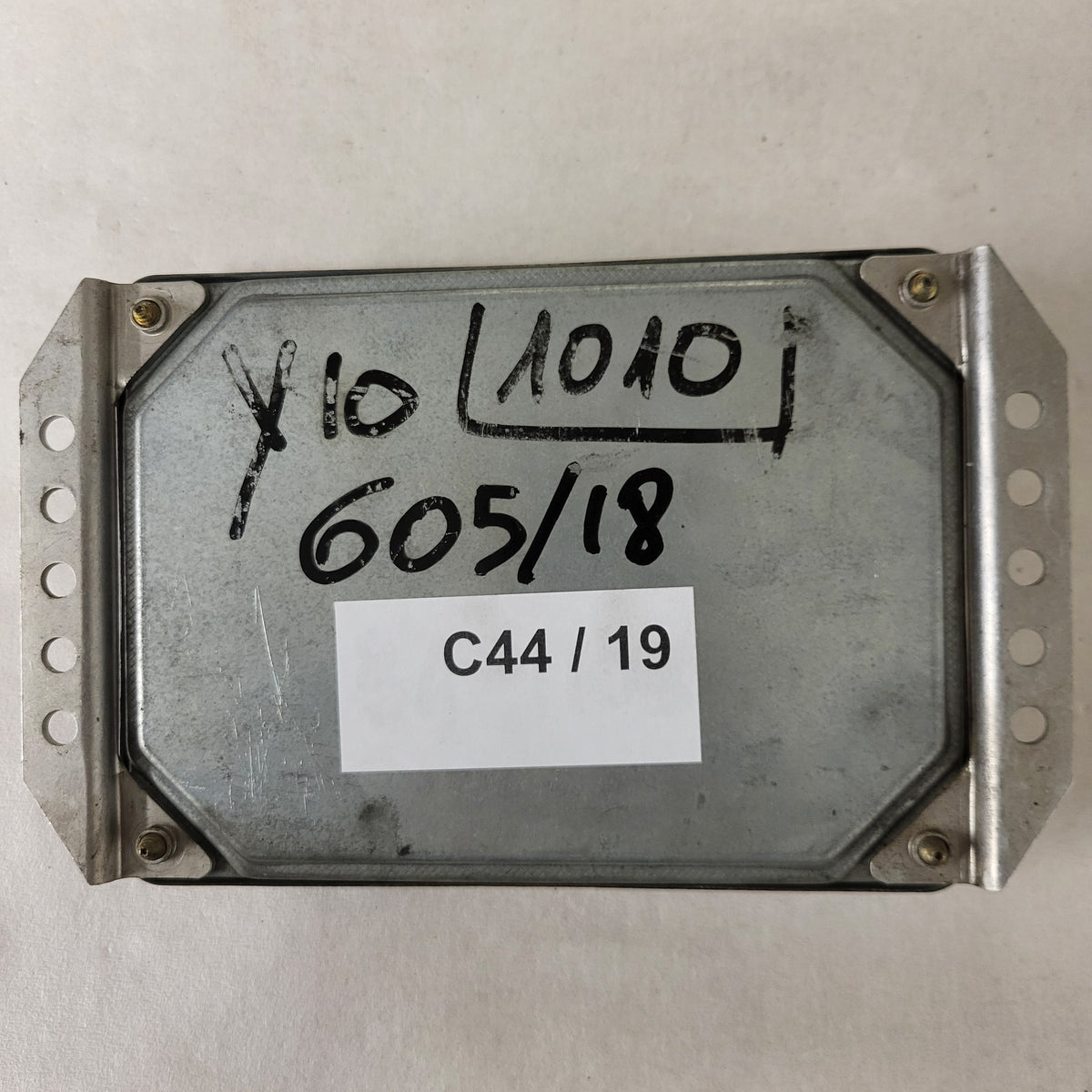 LANCIA Y10 ECU / 0261200716 / 7778785 / 00077787850 / BOSCH - C44-19 - 3