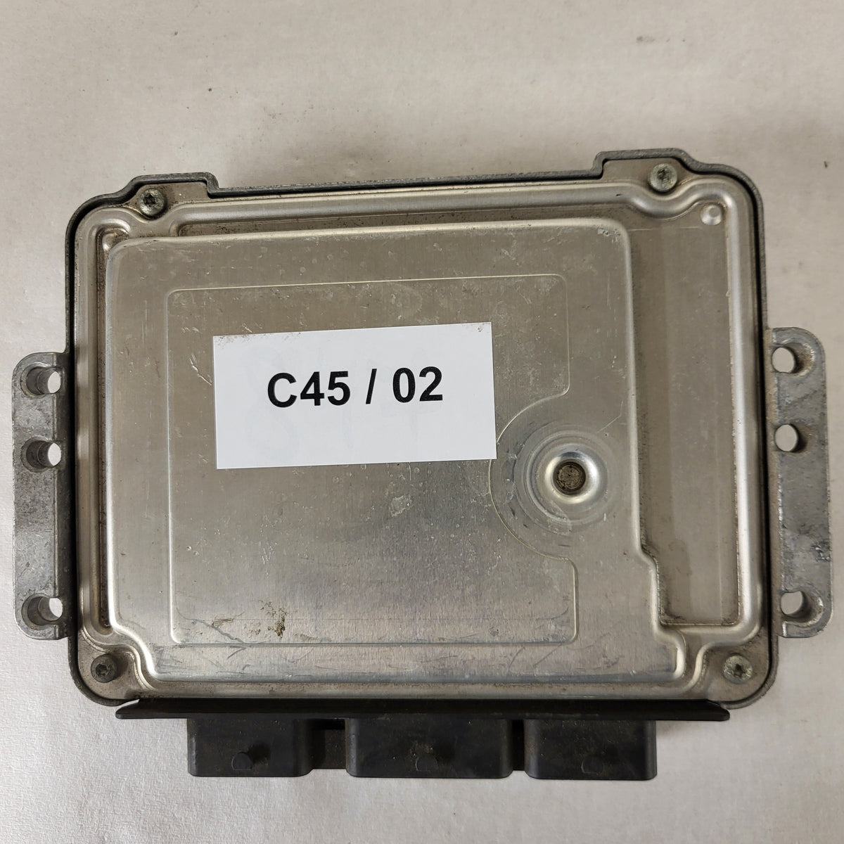 Renault 1.9DCI ECU / 0281011776 / 8200391966 / 8200386508 / BOSCH - C45-02 - 3
