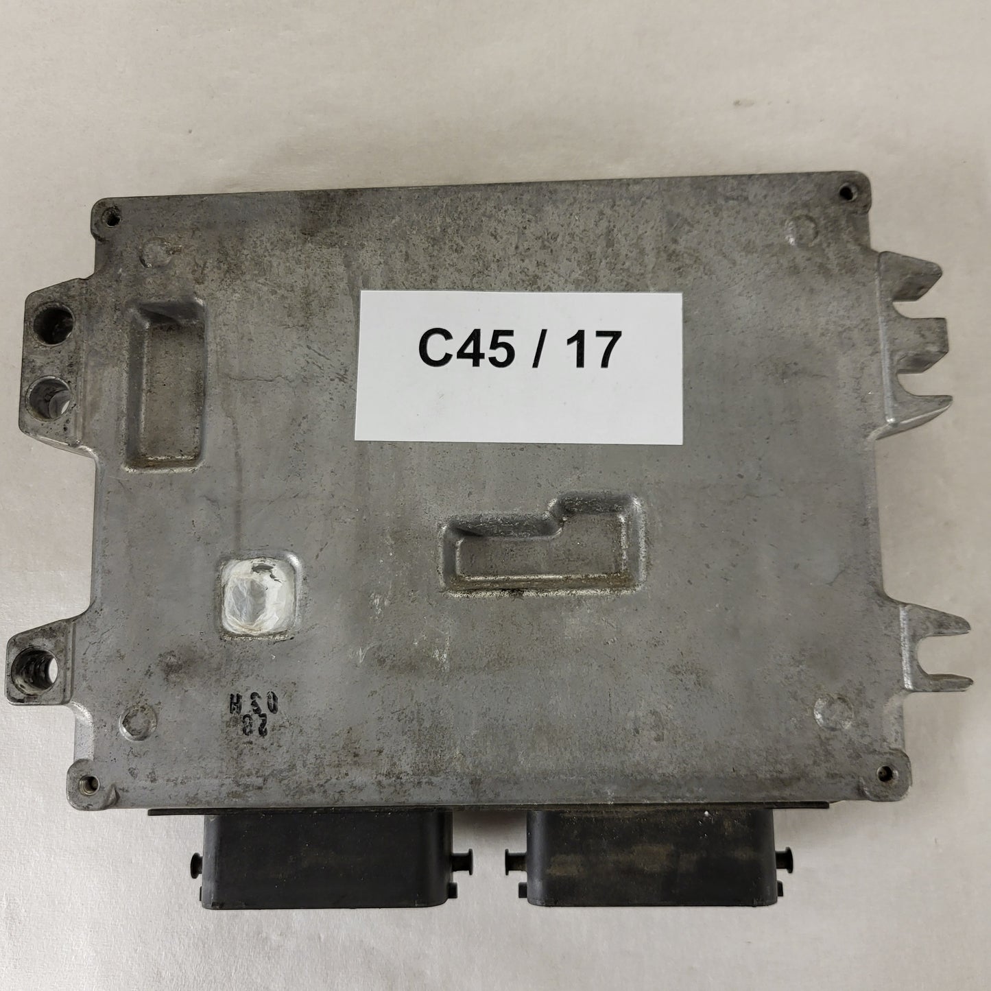 SUZUKI SWIFT ECU / 33920-62J0 / MB112300-0382 / M13 / DENSO