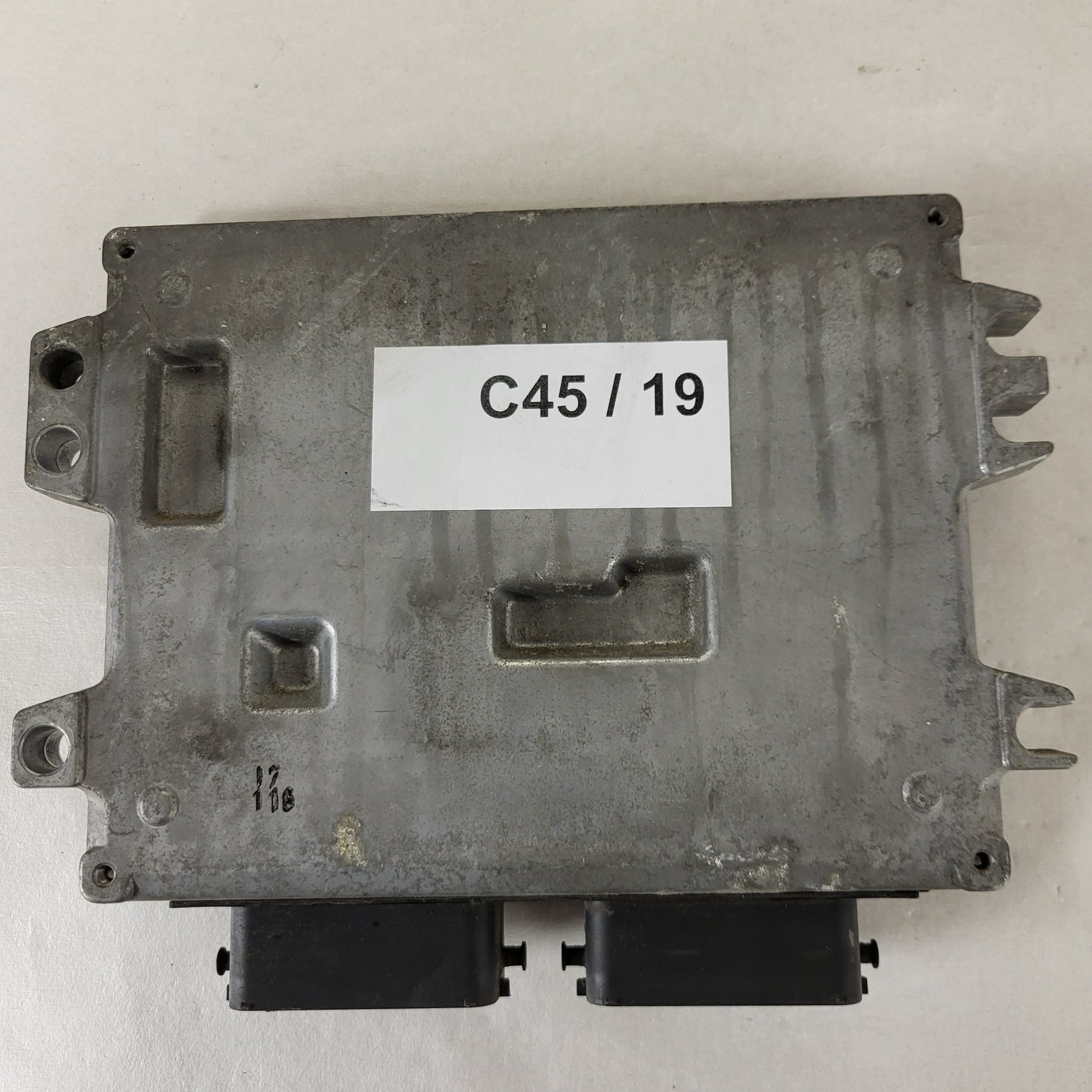 SUZUKI SWIFT ECU / 33920-62J0 / MB112300-0382 / M13 / DENSO