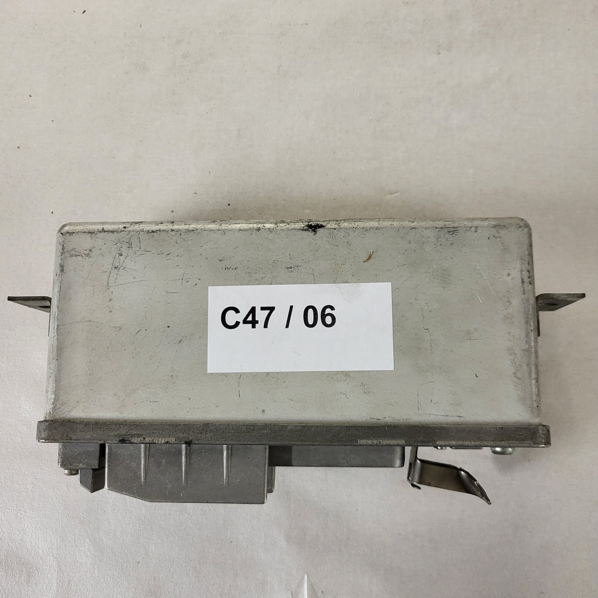 LANCIA ABS ECU / 0265100044 / BOSCH - C47-06 - 3