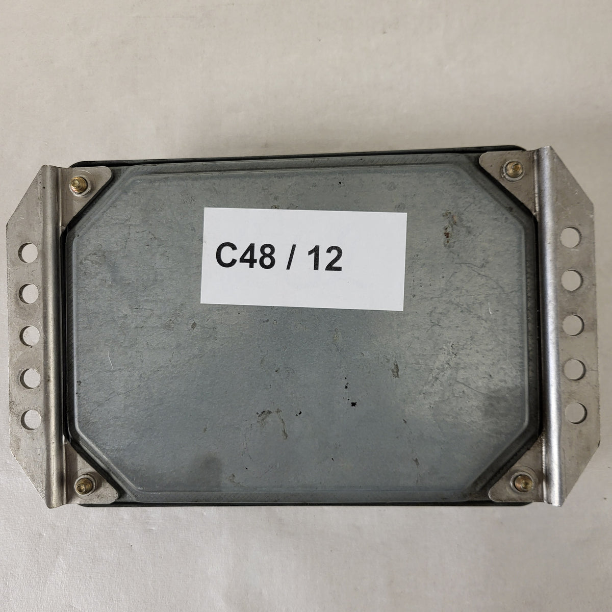 LANCIA Y10 ECU / 0261203498 / 00077971390 / BOSCH - C48-12 - 3
