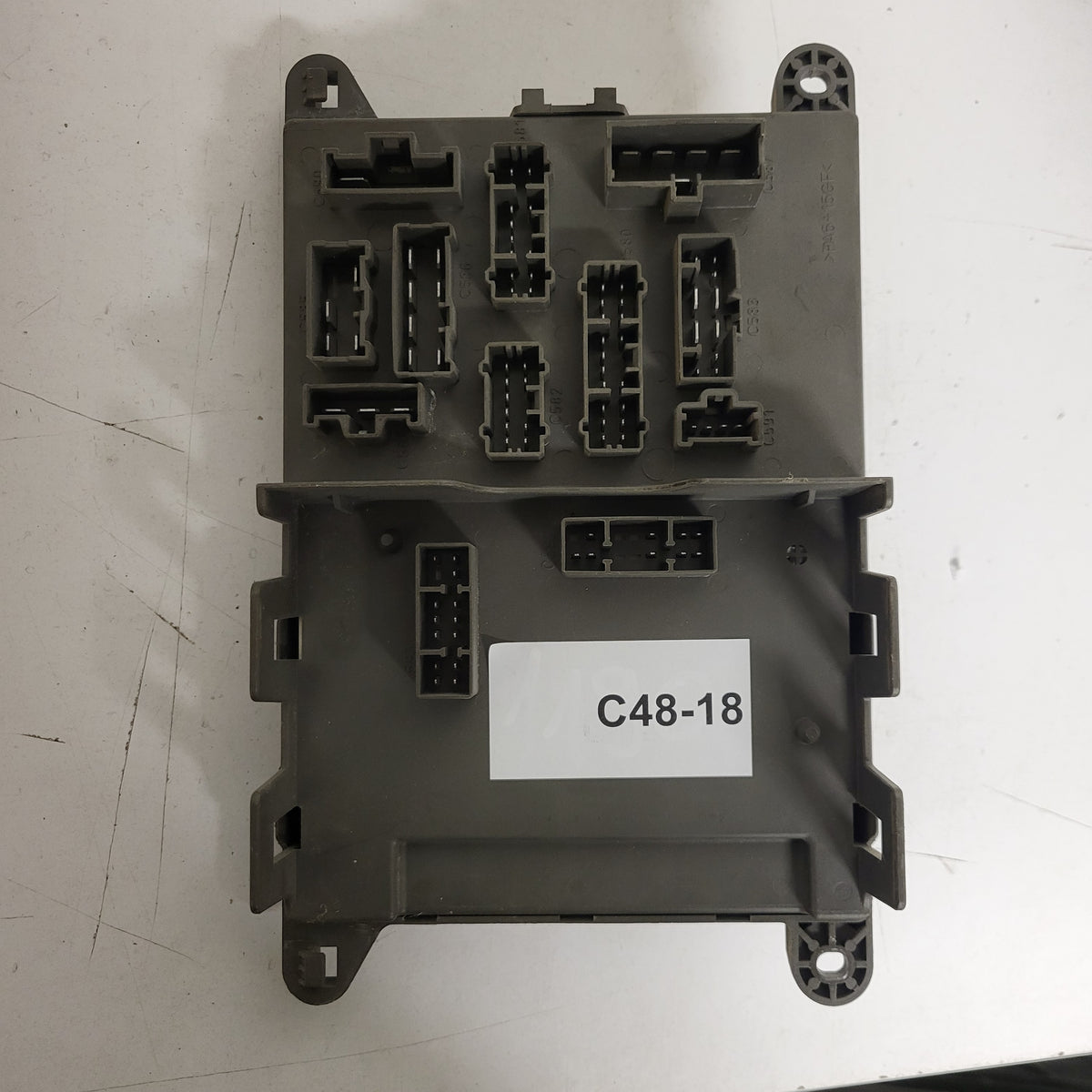 LAND ROVER FREELANDER SCATOLA FUSIBILI FUSE BOX / YQE102930 / 518665104 / YQE 10 - C48-18 - 3