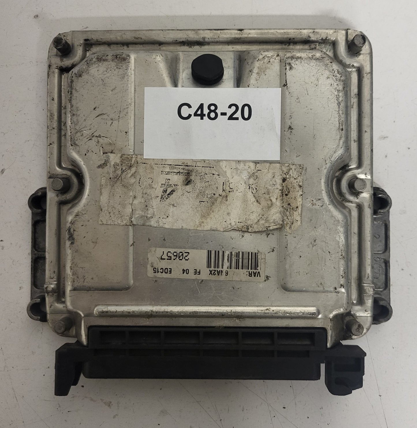 CITREON XSARA PICASSO ECU / 0281010137 / EDC15C2 / 9635158480 / BOSCH