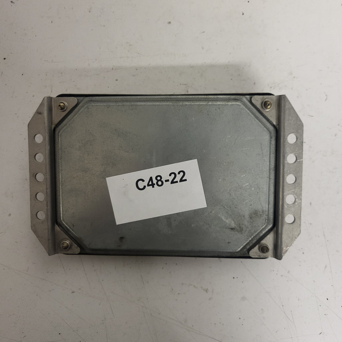 LANCIA Y10 ECU / 0261200716 / 7778785 / 00077787850 / BOSCH - C48-22 - 3
