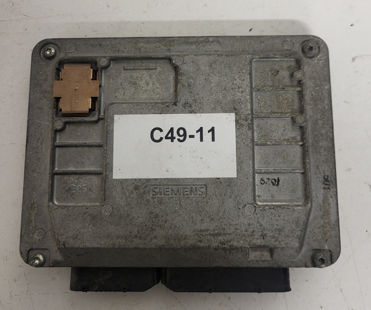 VW POLO 1.2 ECU / 03E906033L / 5WP44301 08 / SIEMENS - C49-11 - 3