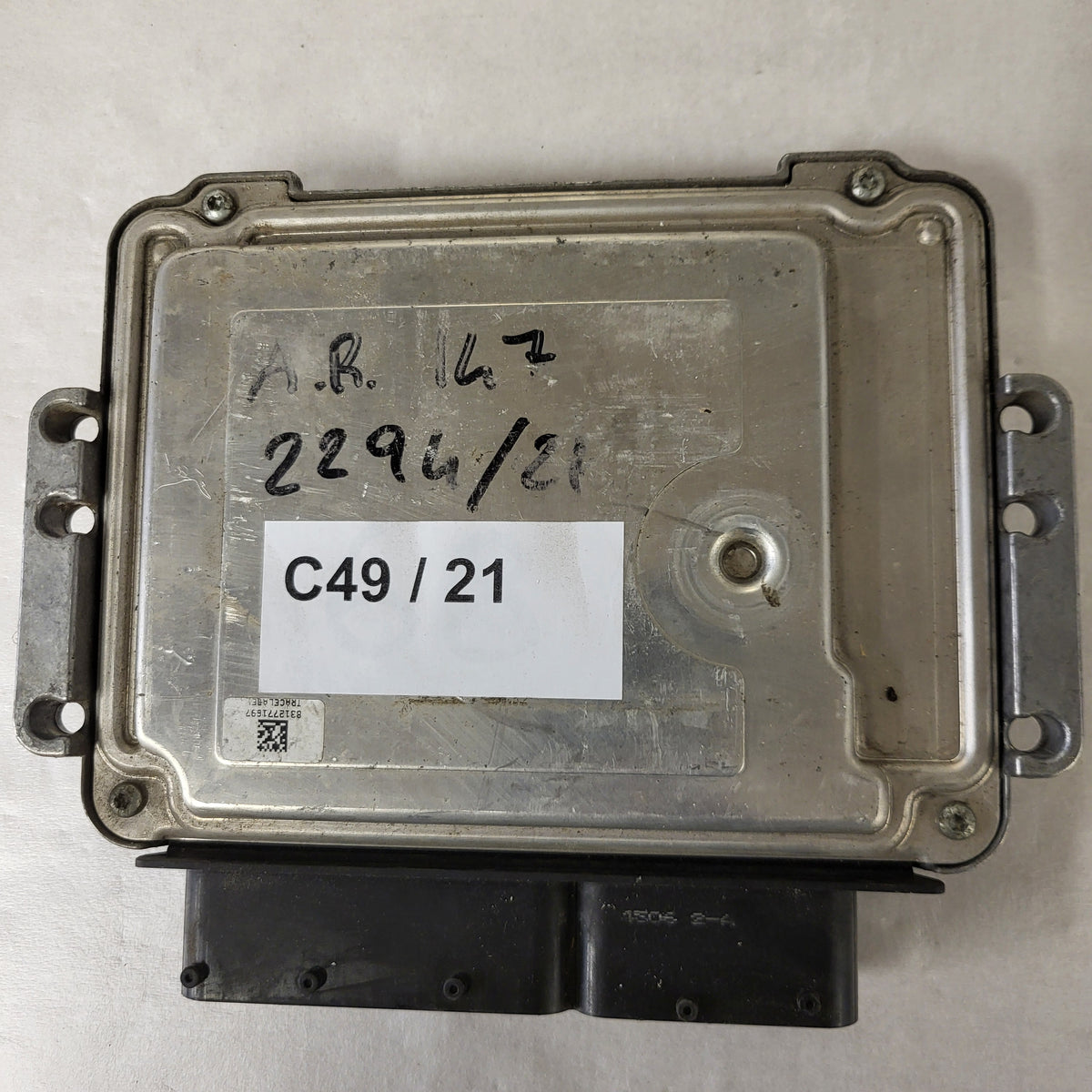 ALFA ROMEO 147 1.9 JTD ECU / 0281012882 / 55206270 / BOSCH - C49-21 - 3