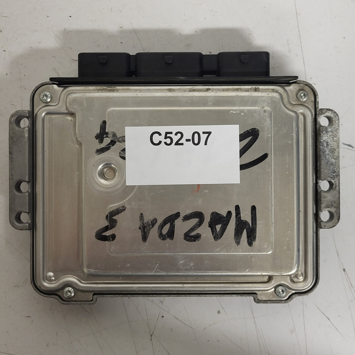 MAZDA 3 ECU / 5M61-12A650-BA / 0281012530 / 3CJA / BOSCH - C52-07 - 3
