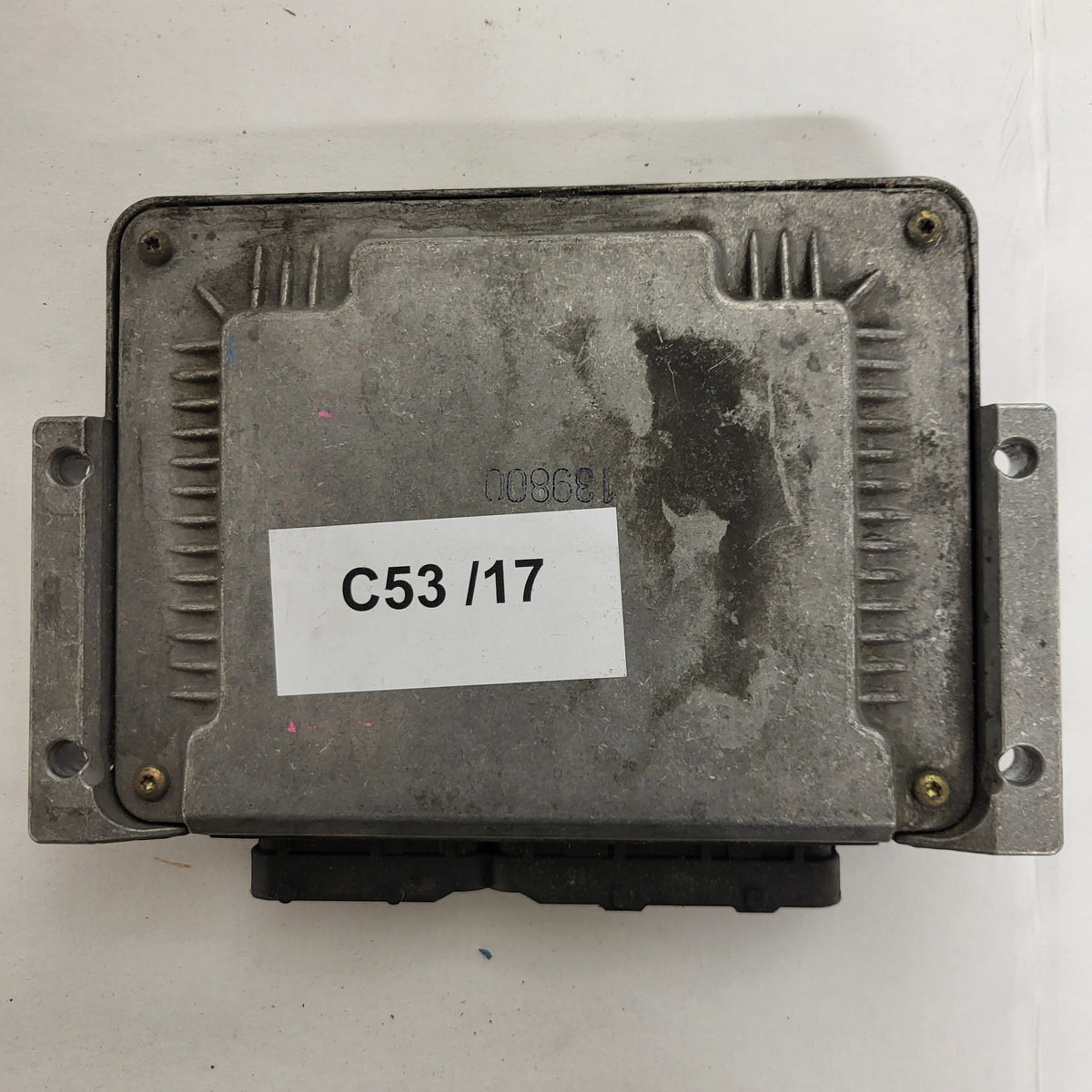 Fiat Stilo 1.9 JTD ECU / 0281011398 / 55187571 / 19242AED / 1039D02357 / BOSCH - C53-17 - 3