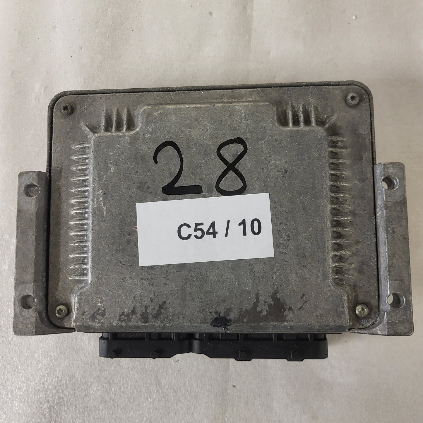 FIAT STILO 1.9 JTD ECU / 0281011553 / 55191209 / 19247DAA / BOSCH